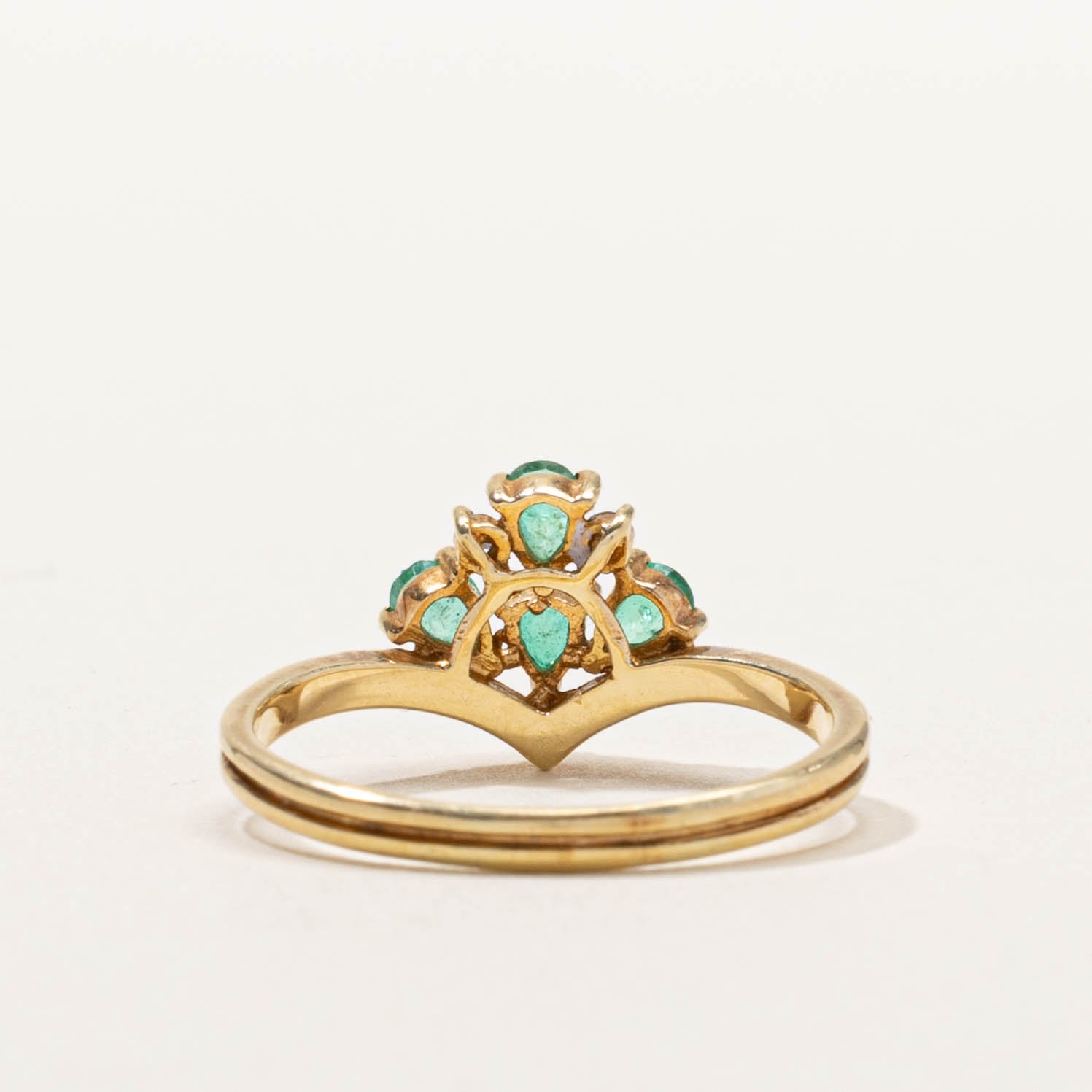 14k Pear Cut Emerald Tiara Chevron Ring | SZ 7.5