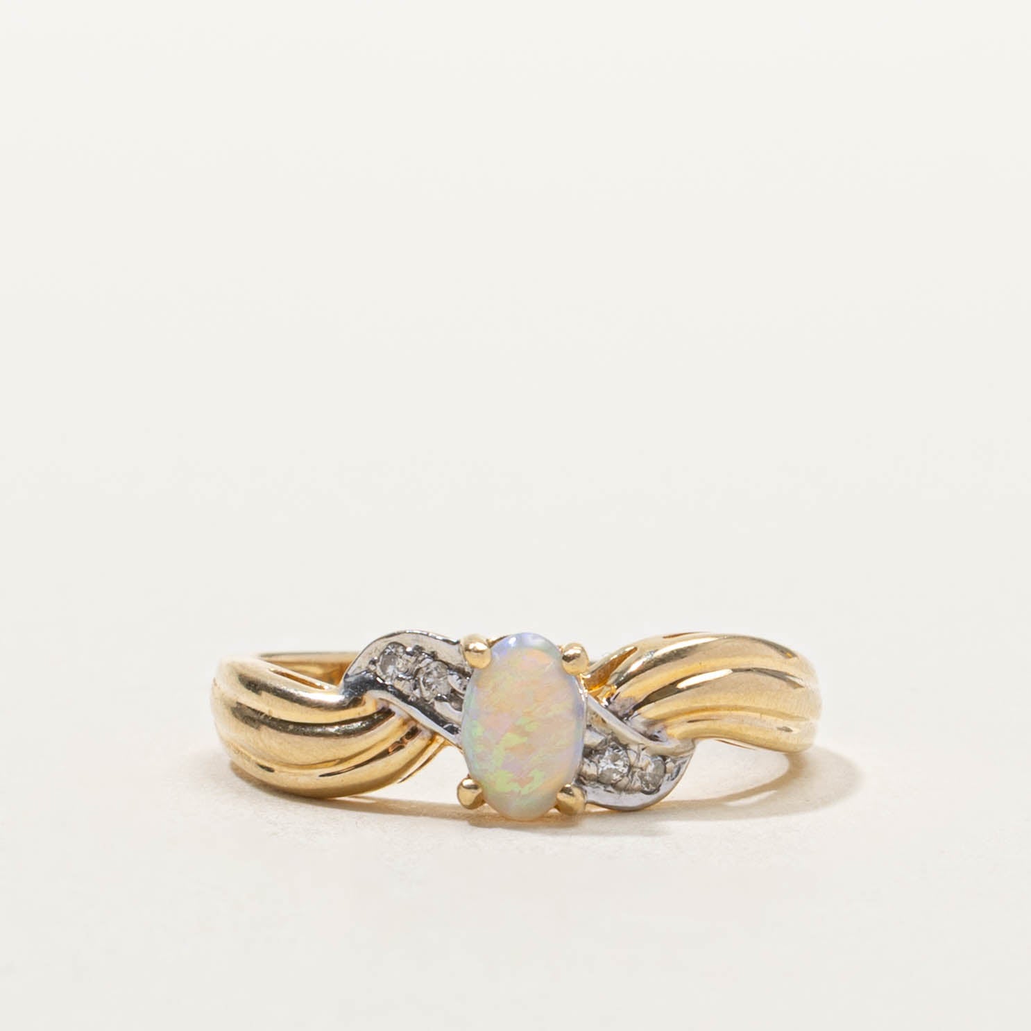 14k Opal & Diamond Grooved Wave Ring | SZ 6.5