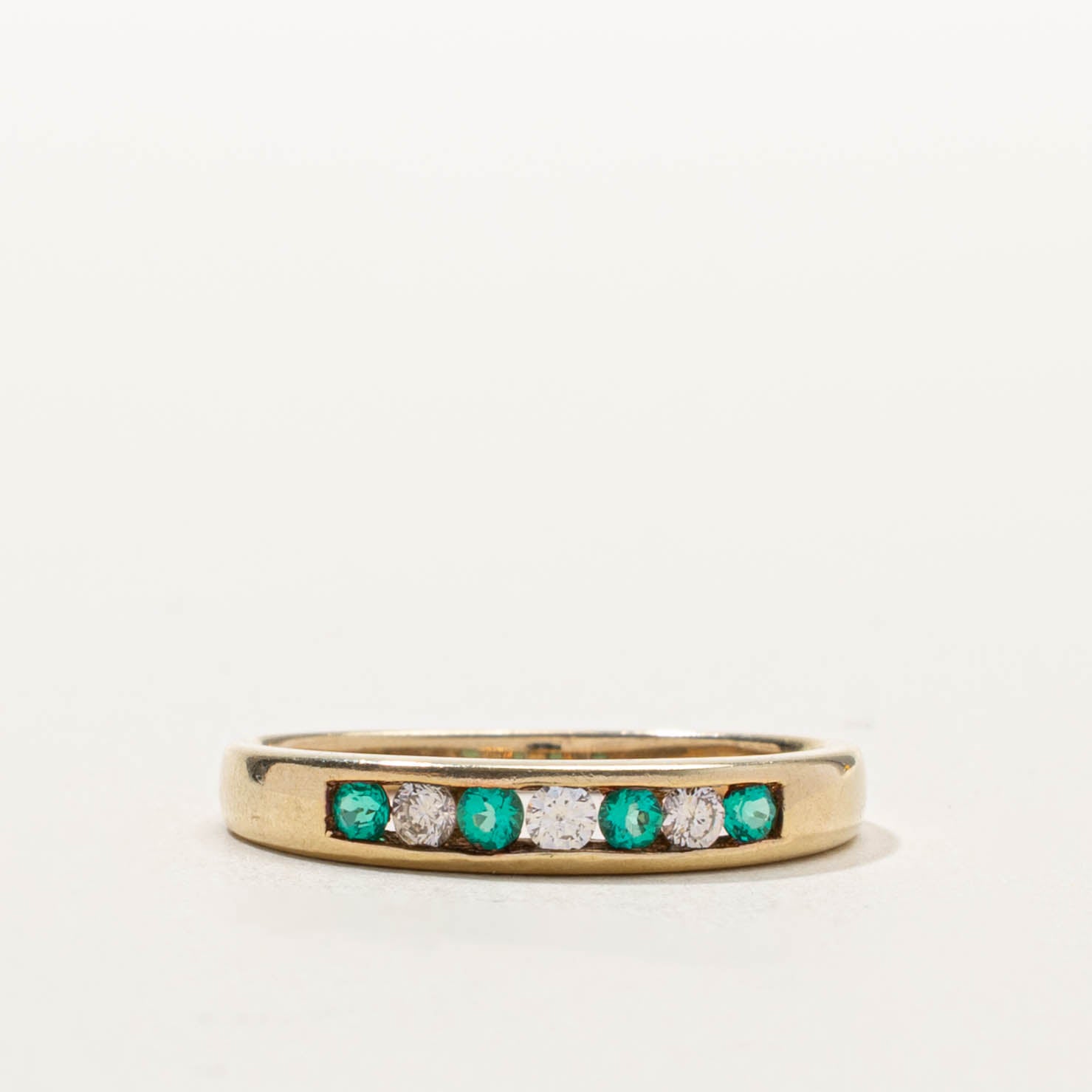 10k Channel Set Synthetic Emerald & Diamond Ring | SZ 7.5