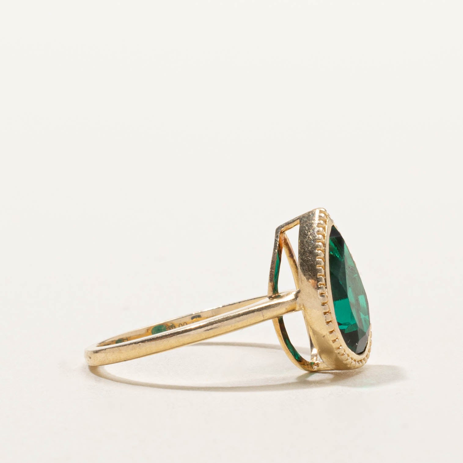 14k Peart Cut Solitaire Synthetic Emerald Ring | SZ 5