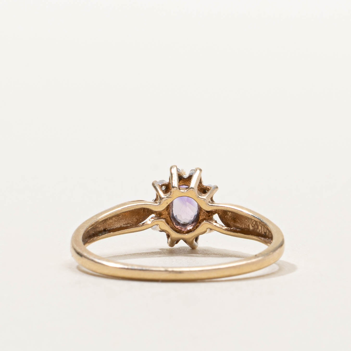 10k Amethyst & Diamond Petal Ring | SZ 6.75