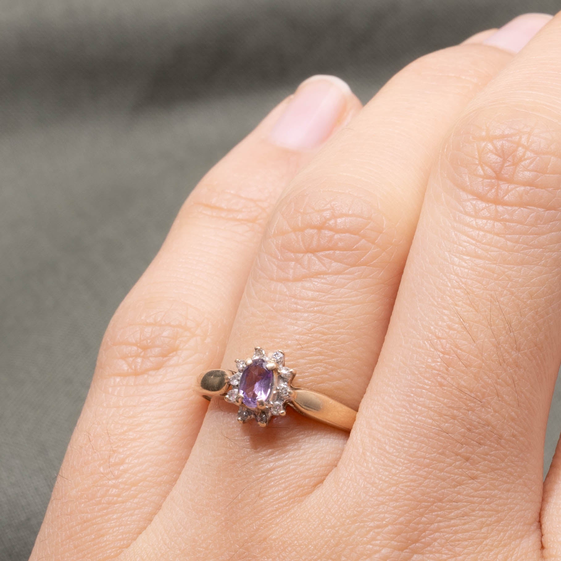 10k Amethyst & Diamond Petal Ring | SZ 6.75