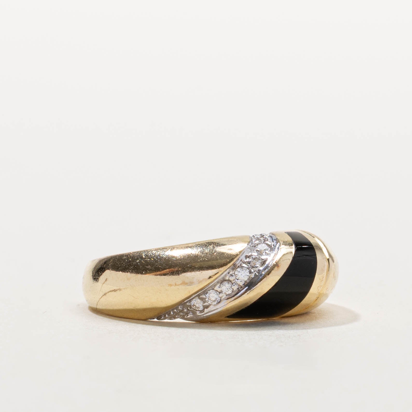 14k 80s Onyx & Diamond Dome Ring | 0.75ct, 0.06ctw | SZ 7