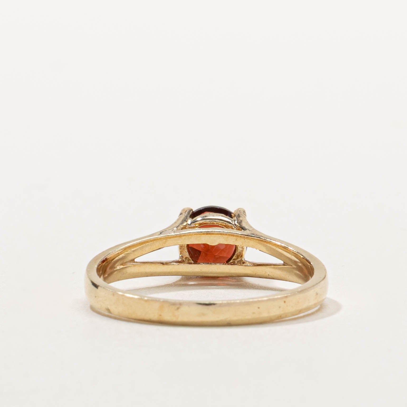 10k Solitaire Garnet Split Shank Ring | 2.05ct | SZ 7.25