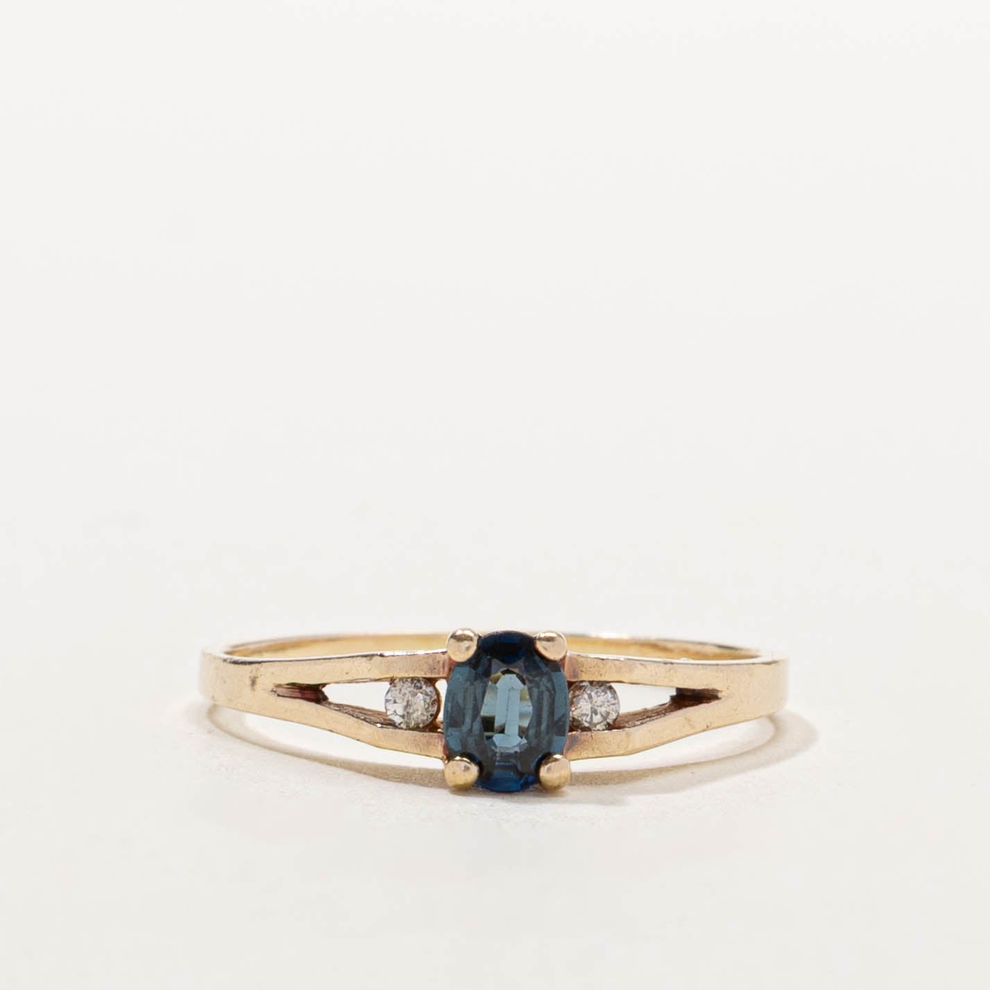 10k Sapphire & Diamond Split Shank Ring | 0.33ct, 0.04ctw | SZ 7.5