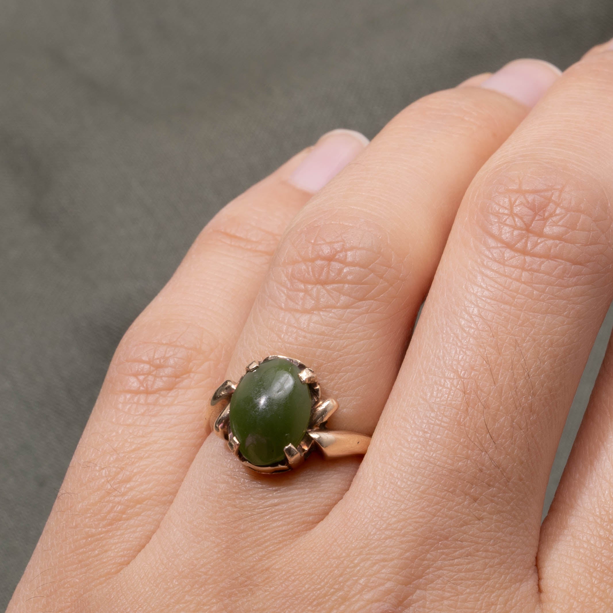 10k Solitaire Nephrite Jade Bypass Ring | 2.80ct | SZ 5
