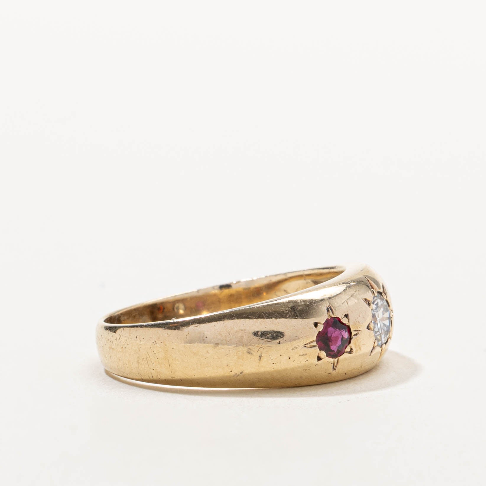 10k Star Set Garnet, Ruby & Diamond Band | 0.32ct, 0.35ctw | SZ 9.25