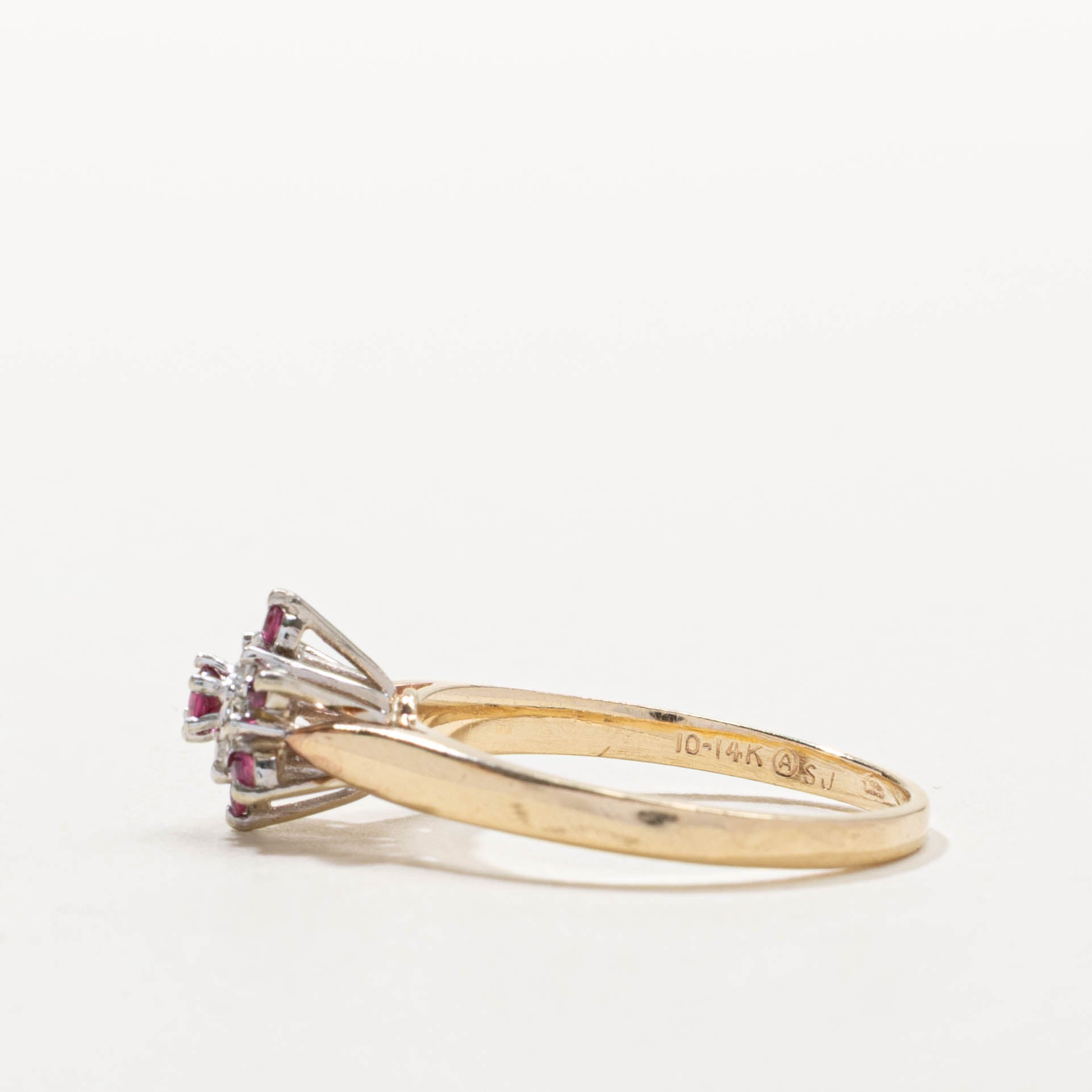 10k Ruby & Diamond Floral Cluster Ring | 0.15ctw, 0.06ctw | SZ 7.5