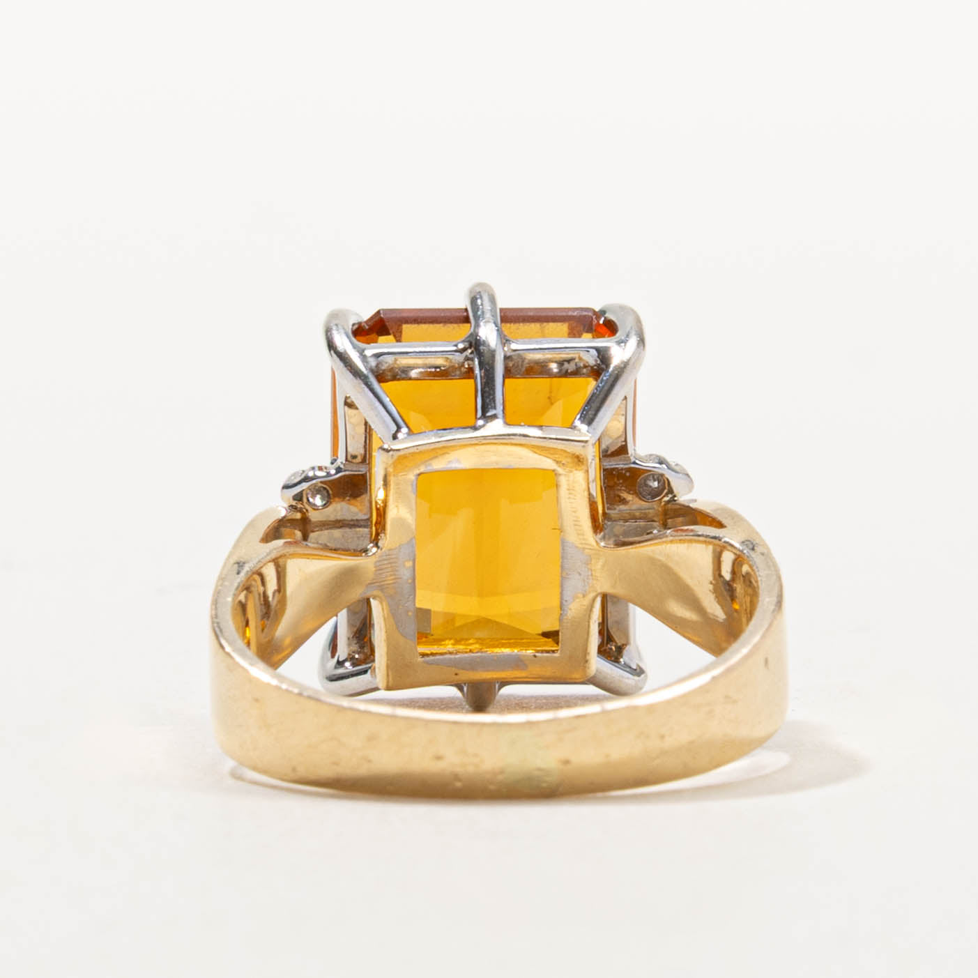 14k Citrine & Diamond Accented Ring | 6.00ct, 0.06ctw | SZ 5