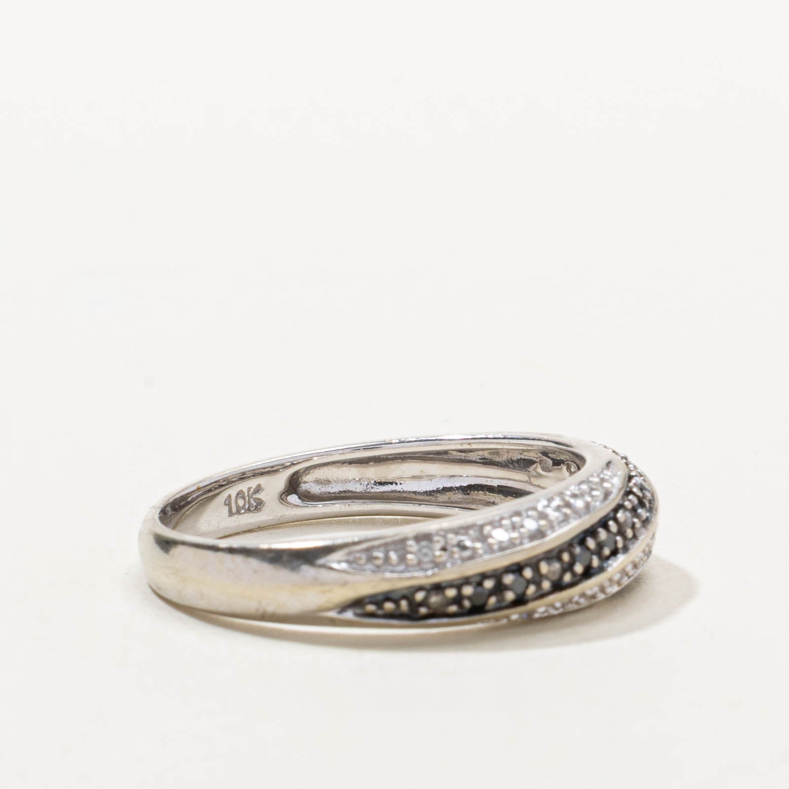 10k Black & White Diamond Diagonal Multi Row Ring | 0.15ctw | SZ 7.25
