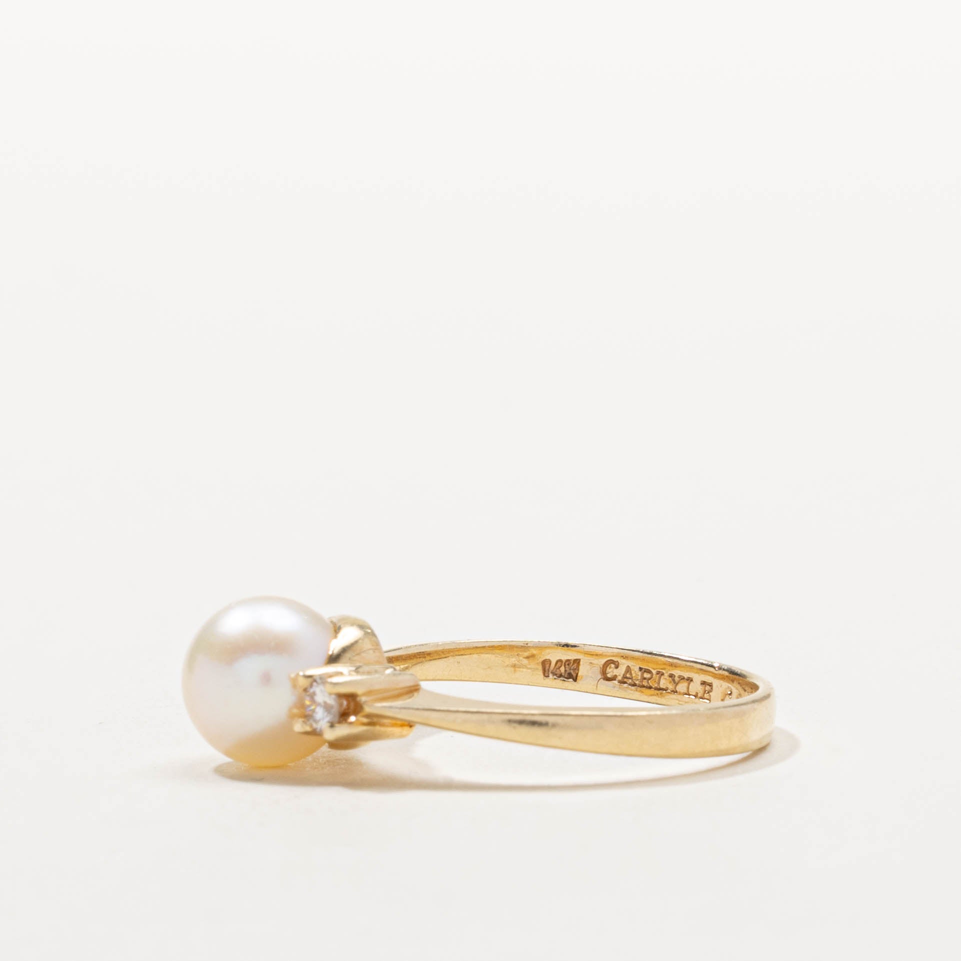 14k Pearl & Diamond Accented Ring | 0.14ctw | SZ 6.75