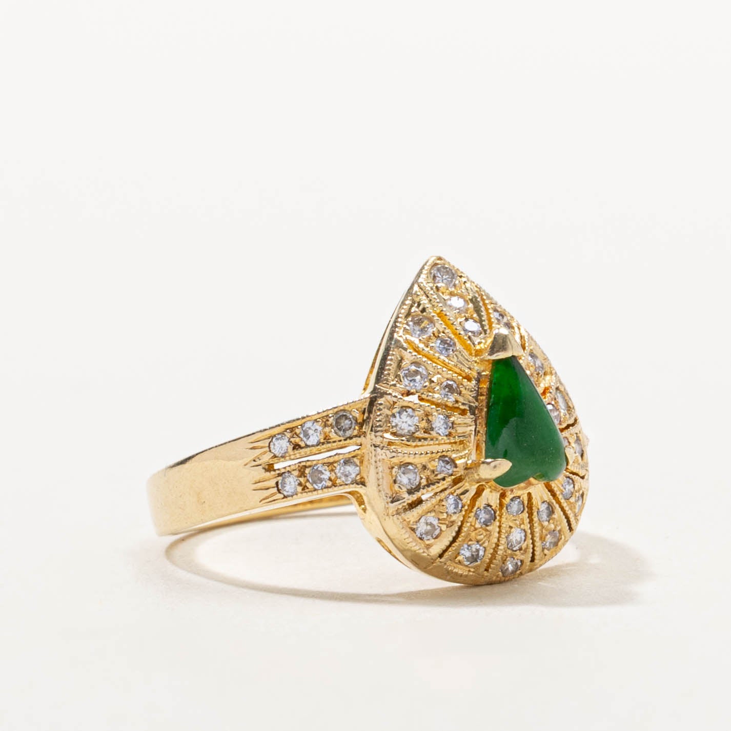 14k Heart Cut Jade & Diamond Accented Ring | 0.25ct, 0.28ctw | SZ 5.25