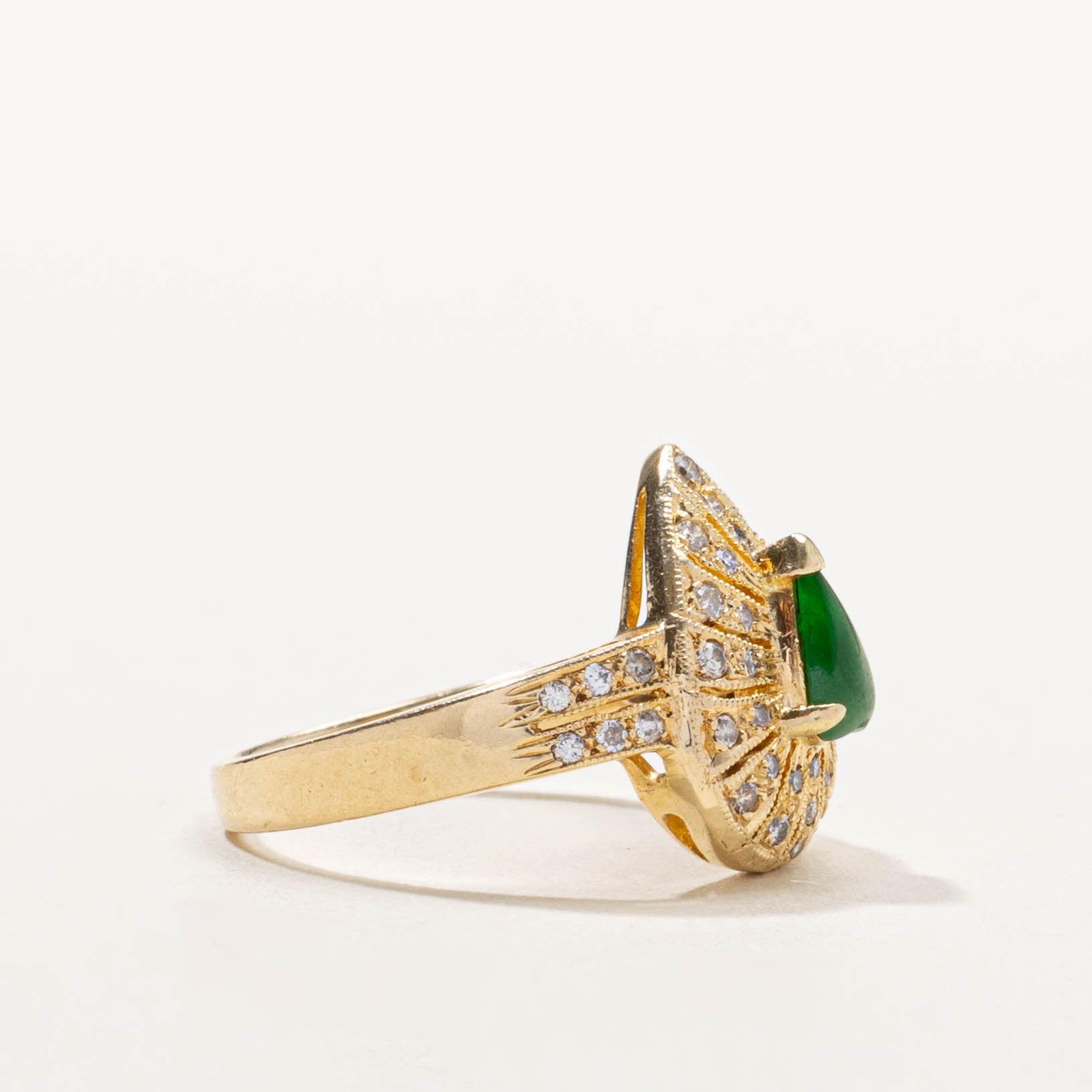 14k Heart Cut Jade & Diamond Accented Ring | 0.25ct, 0.28ctw | SZ 5.25