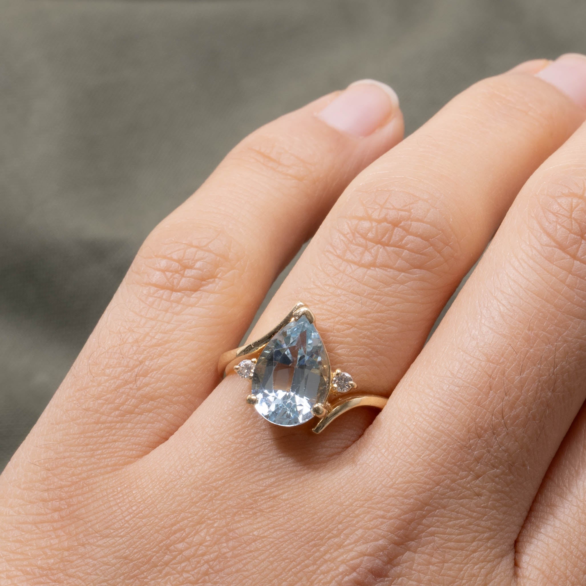 14k Pear Cut Blue Topaz & Diamond Bypass Ring | 3.85ct, 0.07ctw | SZ 6