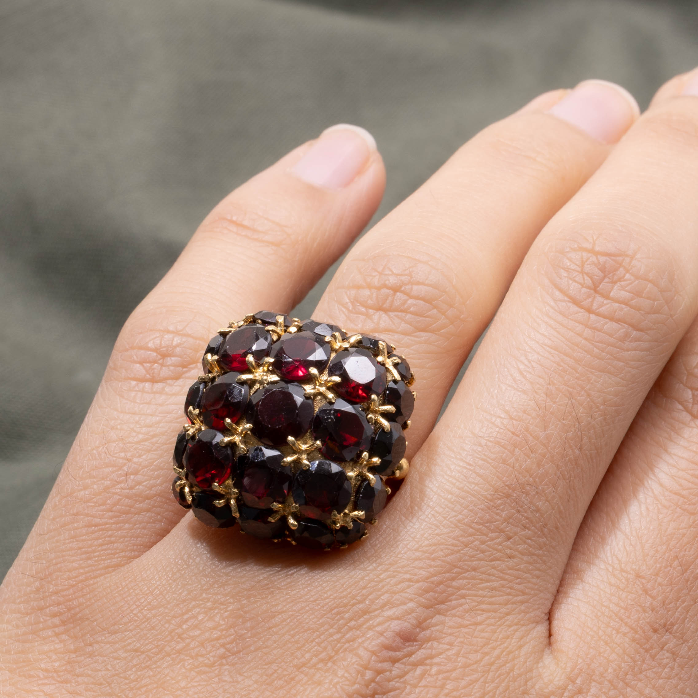 18k Garnet Cluster Cushion Cocktail Ring | 16.00ctw | SZ 7