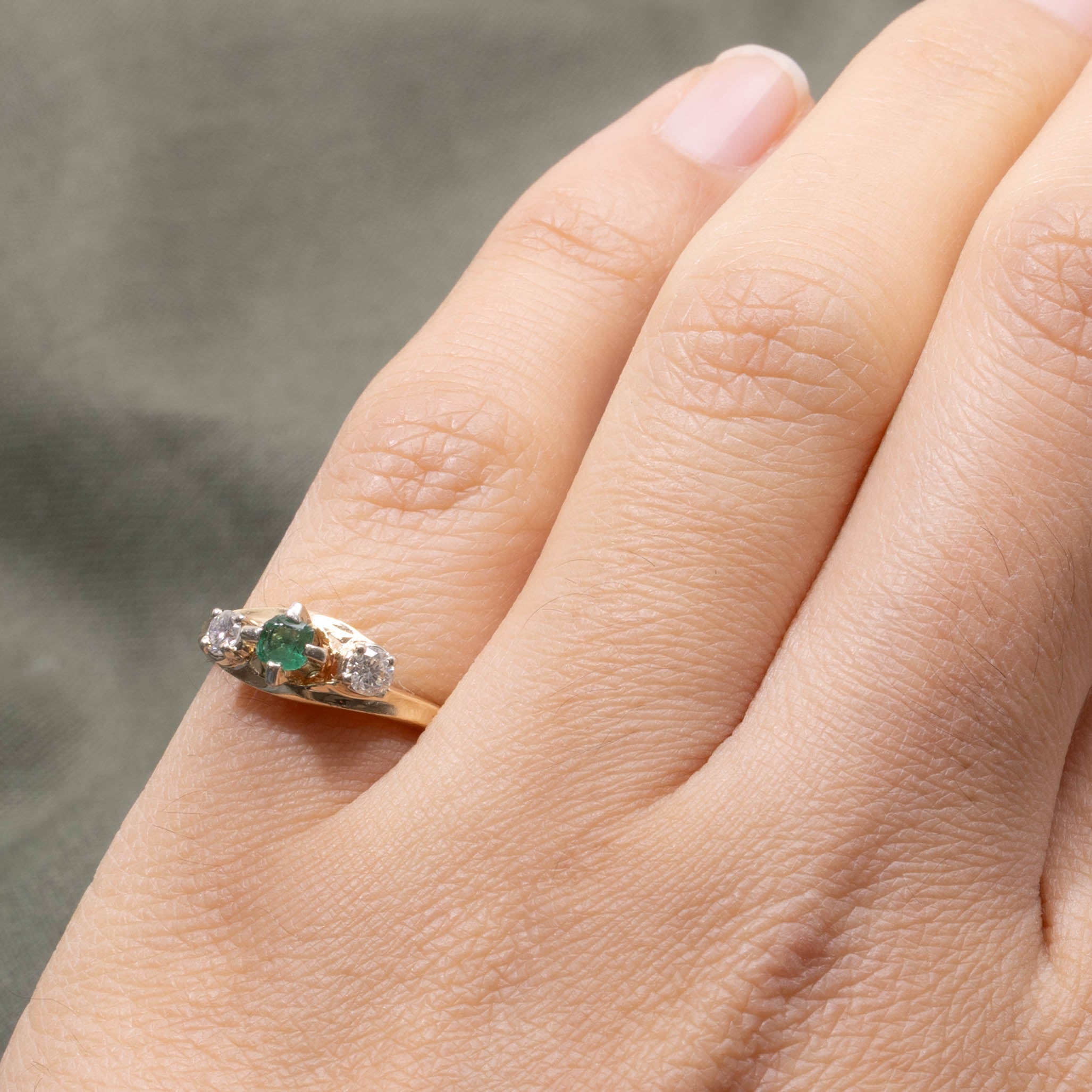 ‘Birks’ 14k Three Stone Green Glass & Diamond Ring | 0.10ct, 0.14ctw | SZ 4