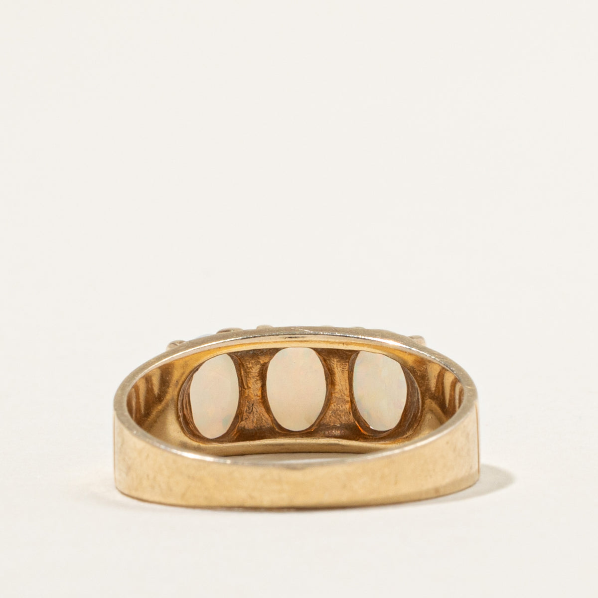 10k Three Stone Opal Ring | 0.90ctw | SZ 7