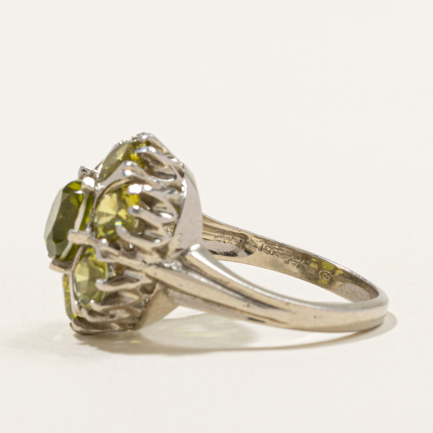 Vintage Canadian Synthetic Spinel Daisy Cluster Ring | 5.40ctw | SZ 6