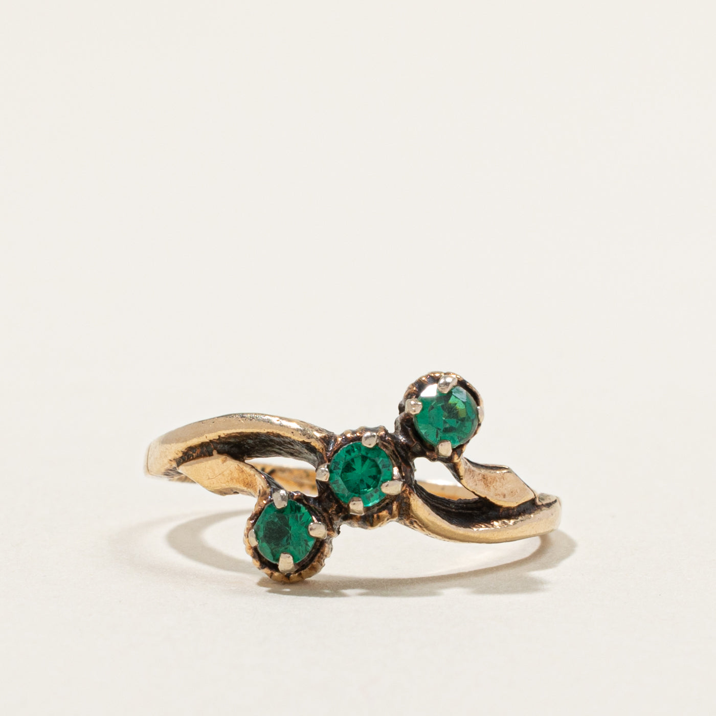 10k Three Stone Synthetic Spinel Bypass Ring | 0.27ctw | SZ 7