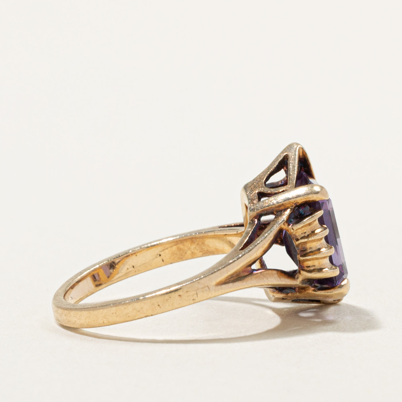10k Synthetic Sapphire Grooved Geometric Cocktail Ring | 3.50ct | SZ 5.5