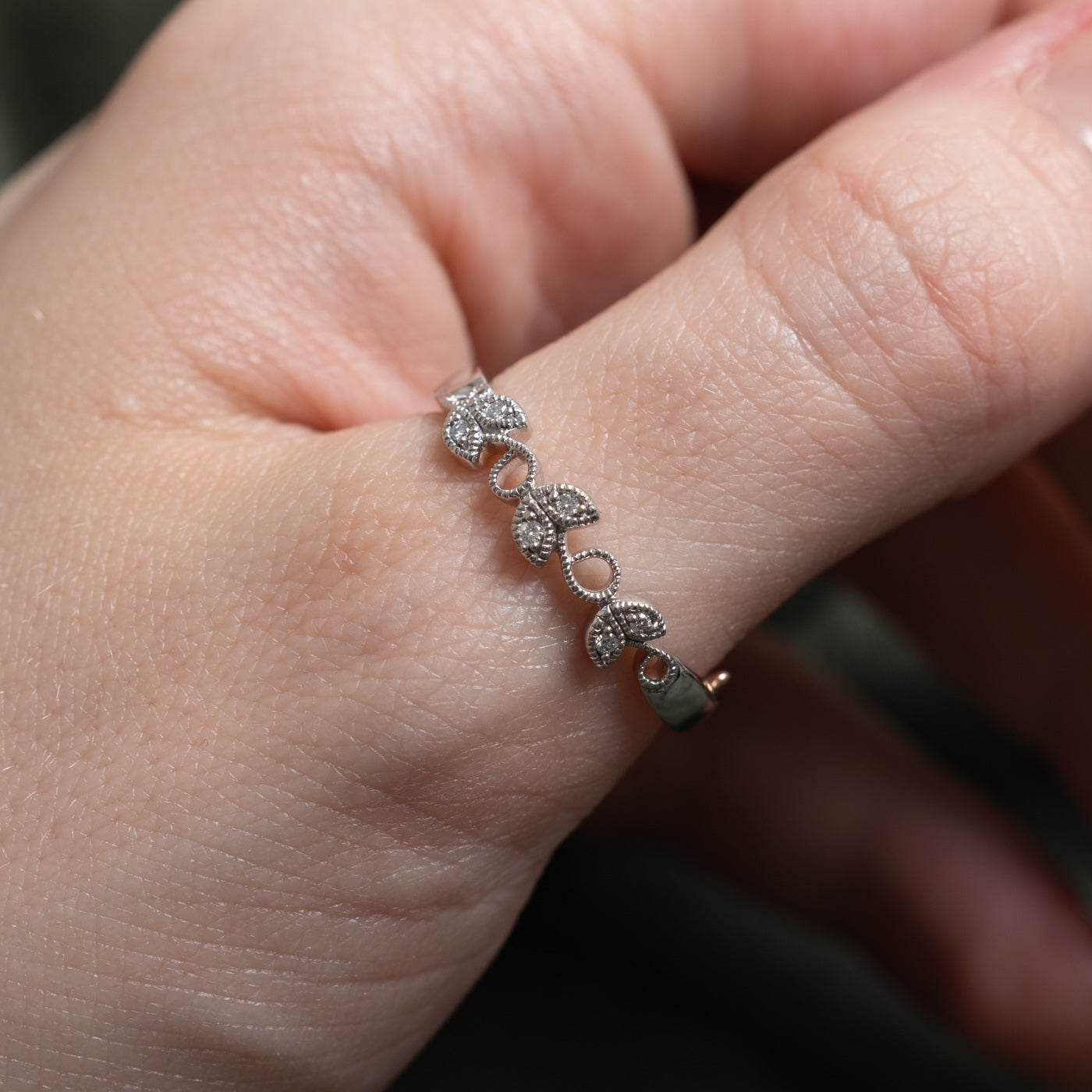 10k Diamond Leafy Milgrain Band | SZ 8.75