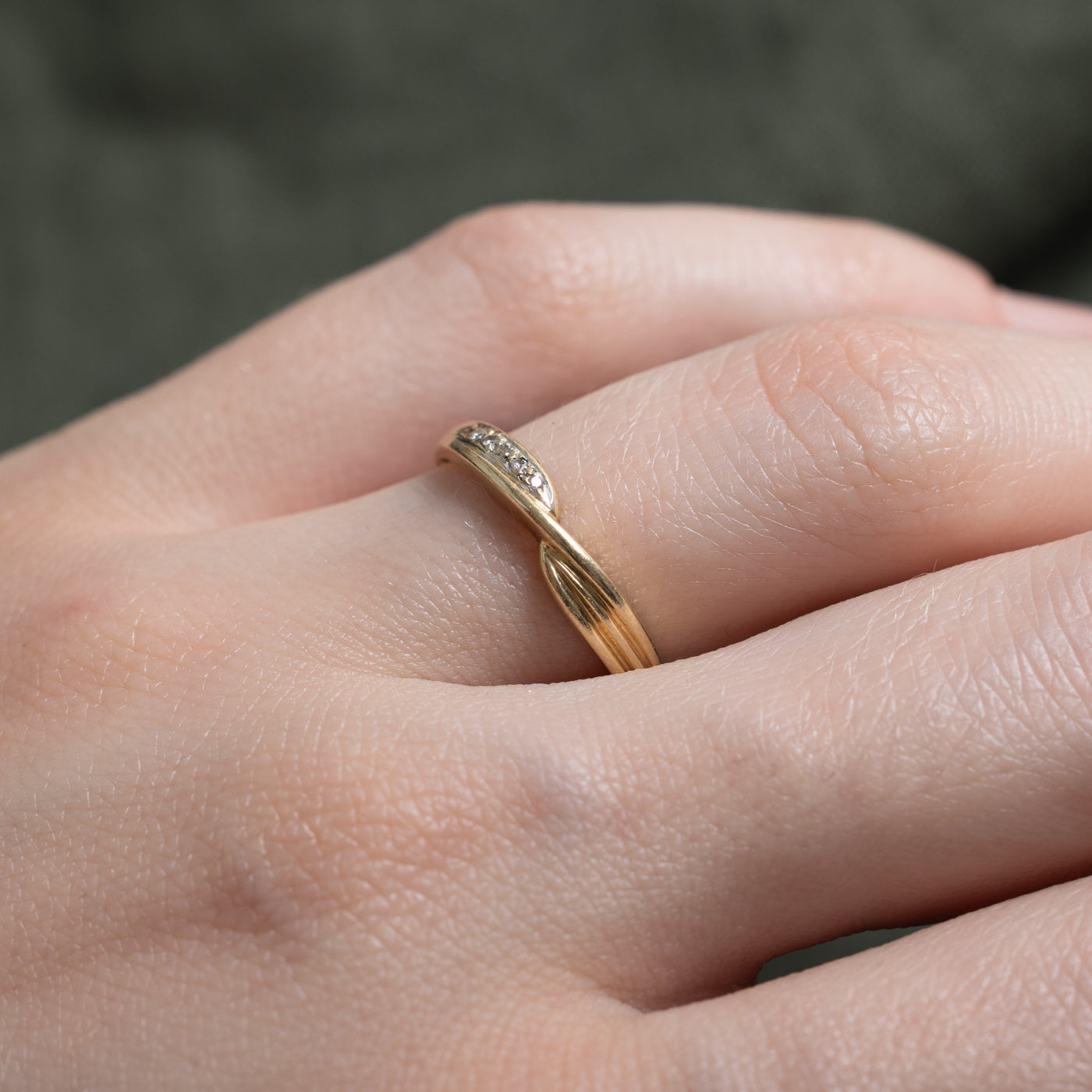 14k Diamond Accent Crossover Ring | SZ 6.5