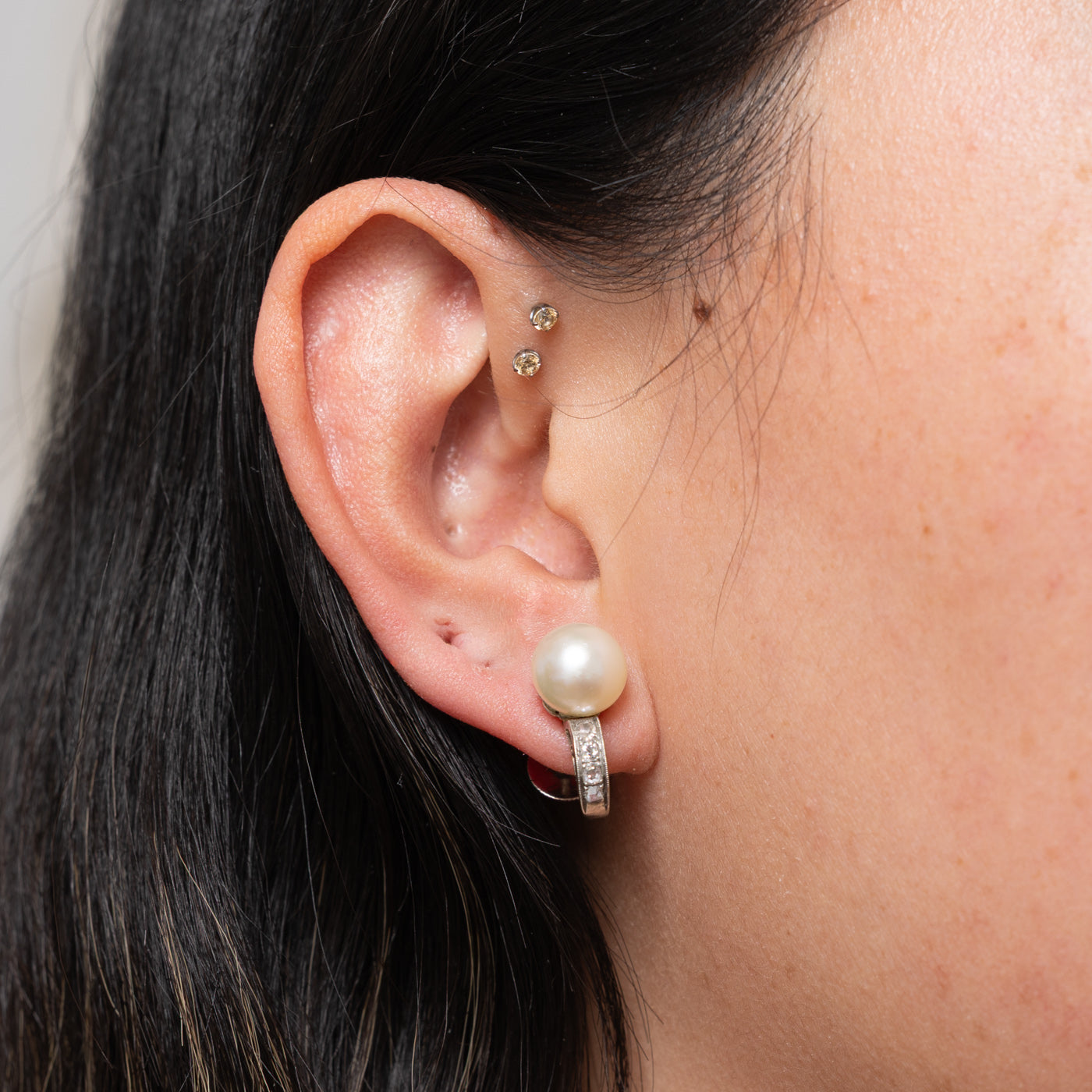900 Platinum Pearl & Diamond Earrings | 0.25ctw