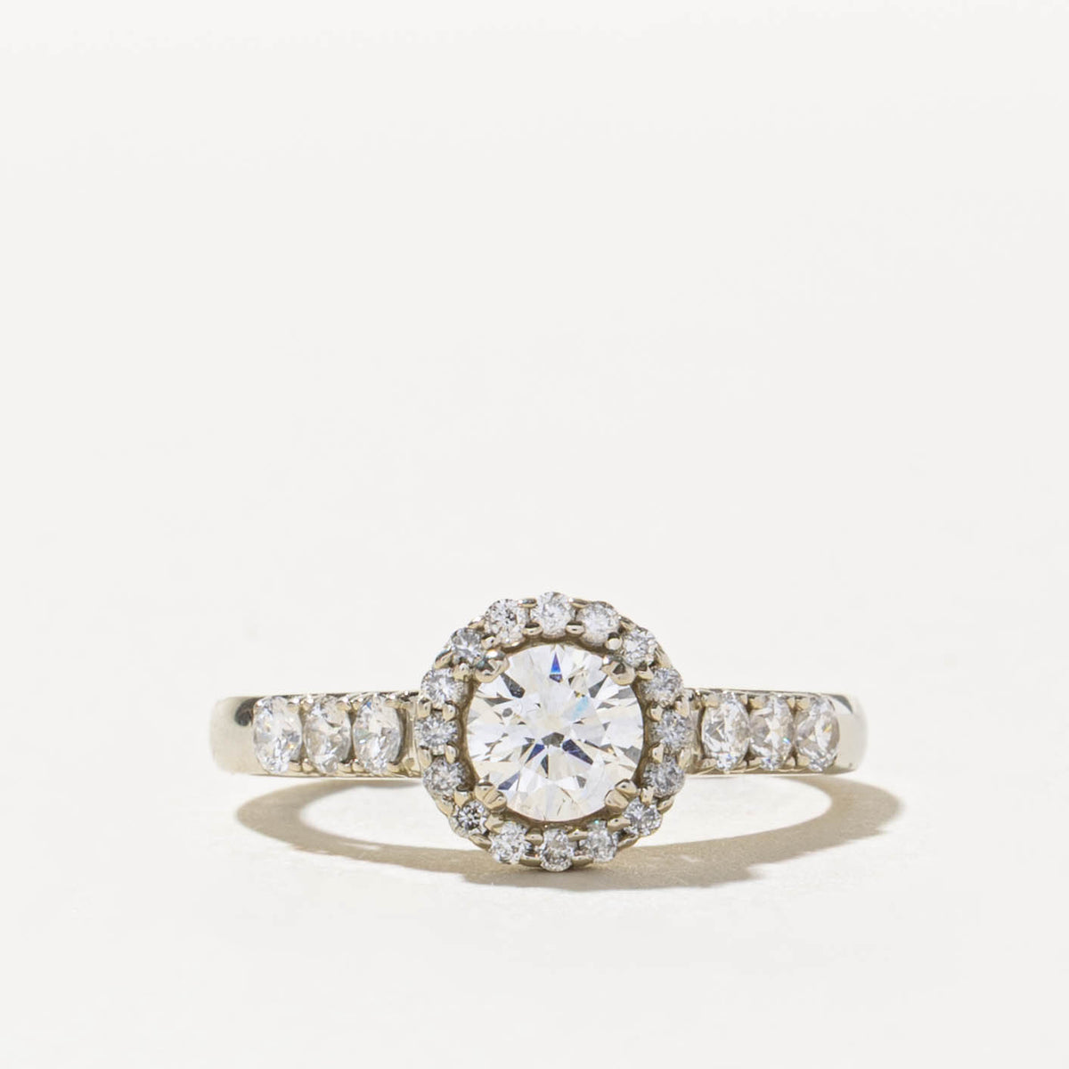 19k Pave Set Diamond Halo Ring | 0.46ct SI2 H, 0.32ctw | SZ 3.5