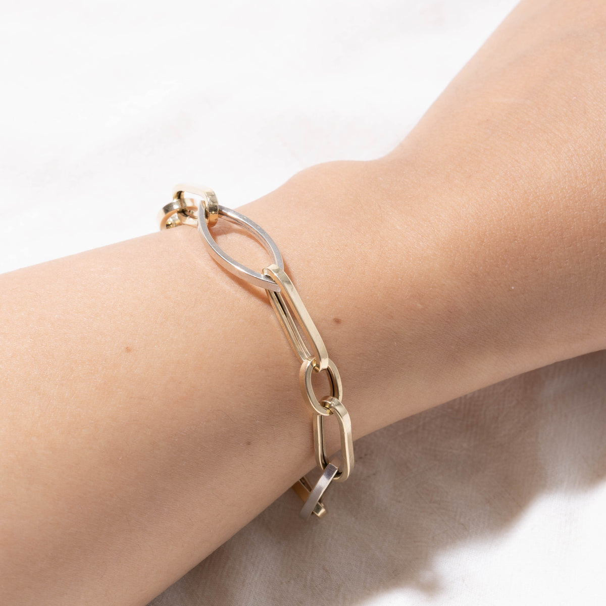 14k Yellow & White Gold Paperclip Chain Bracelet | 10.50mm | 7.5"