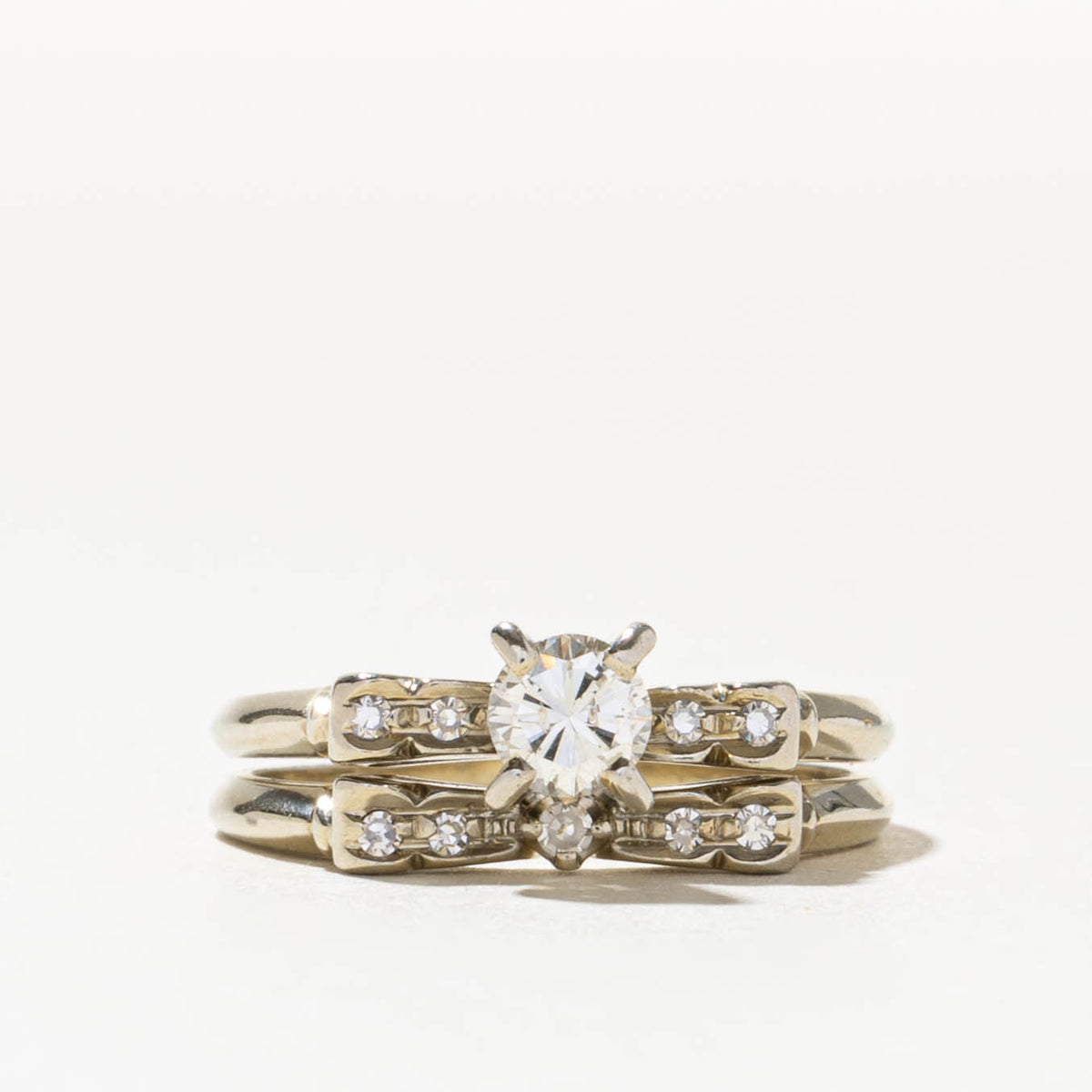 18k Diamond Accented Textured Soldered Wedding Ring Set | 0.33ct SI2 L, 0.008ctw | SZ 6.25