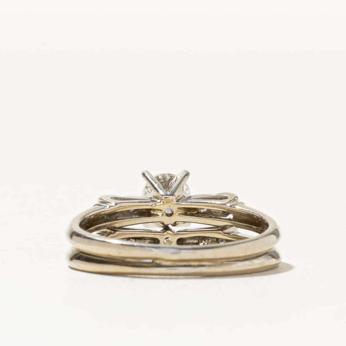 18k Diamond Accented Textured Soldered Wedding Ring Set | 0.33ct SI2 L, 0.008ctw | SZ 6.25