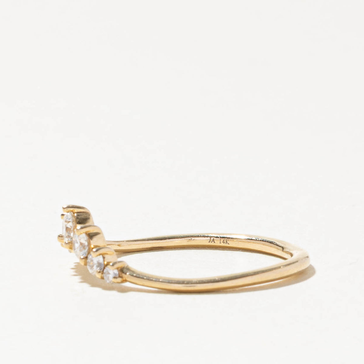 14k Semi Eternity Diamond Contour Ring | 0.25ctw | SZ 6