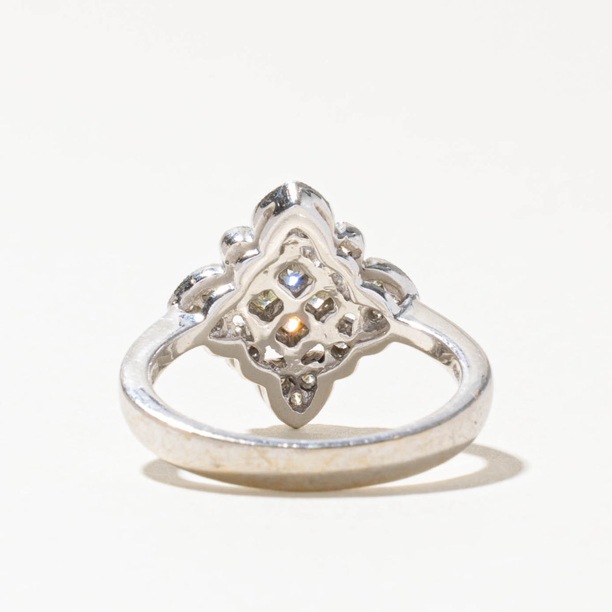 18k Princess Cut Diamond Cluster Milgrain Geometric Ring | 0.32ctw | SZ 6