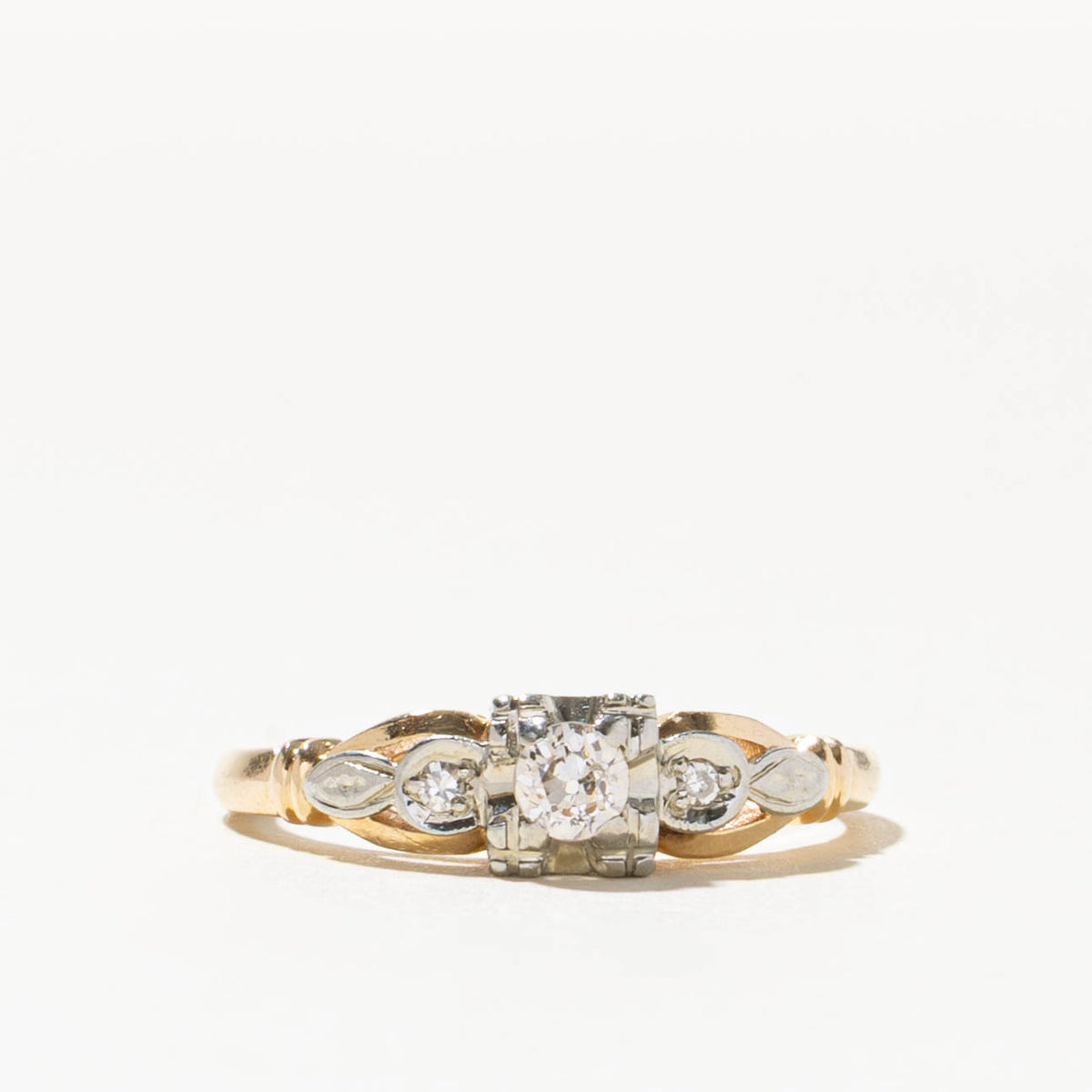 Two Tone Illusion Set Old European Cut Diamond Textured Ring | 0.16ctw | SZ 6.25