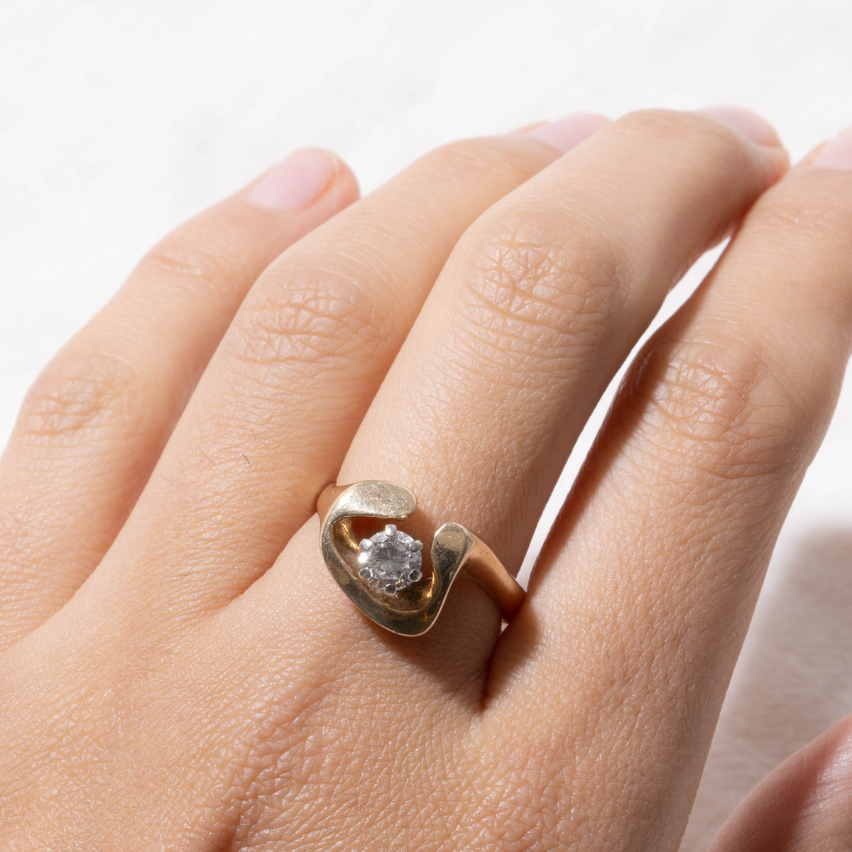 14k Solitaire Diamond Abstract Bypass Ring | 0.50ct SI1 L | SZ 8.25