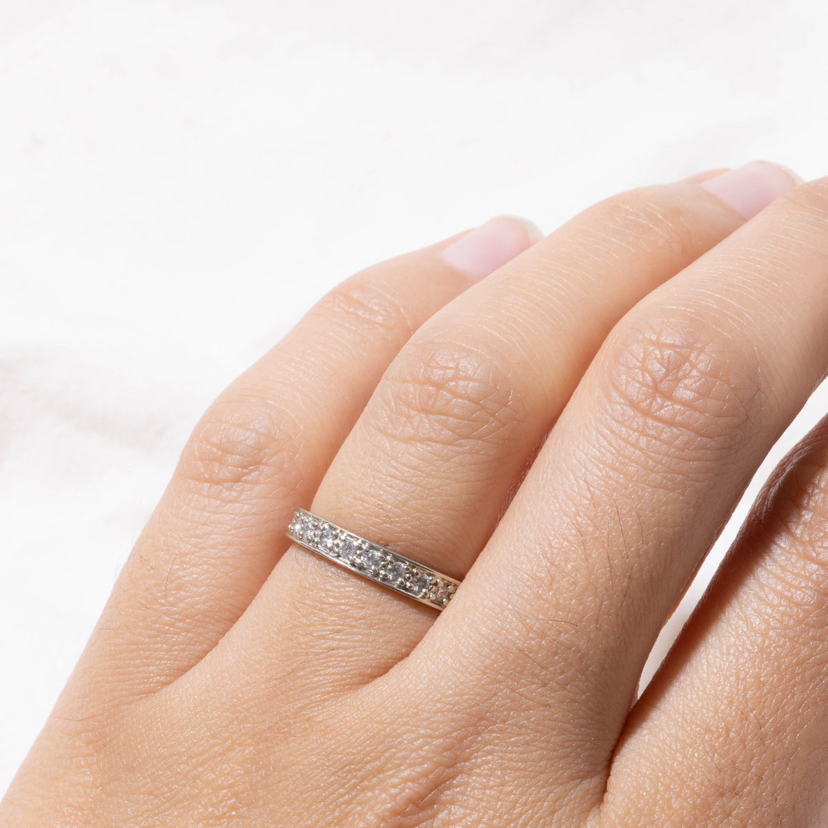 14k Semi Eternity Diamond Textured Band | 3.20mm | SZ 5.75
