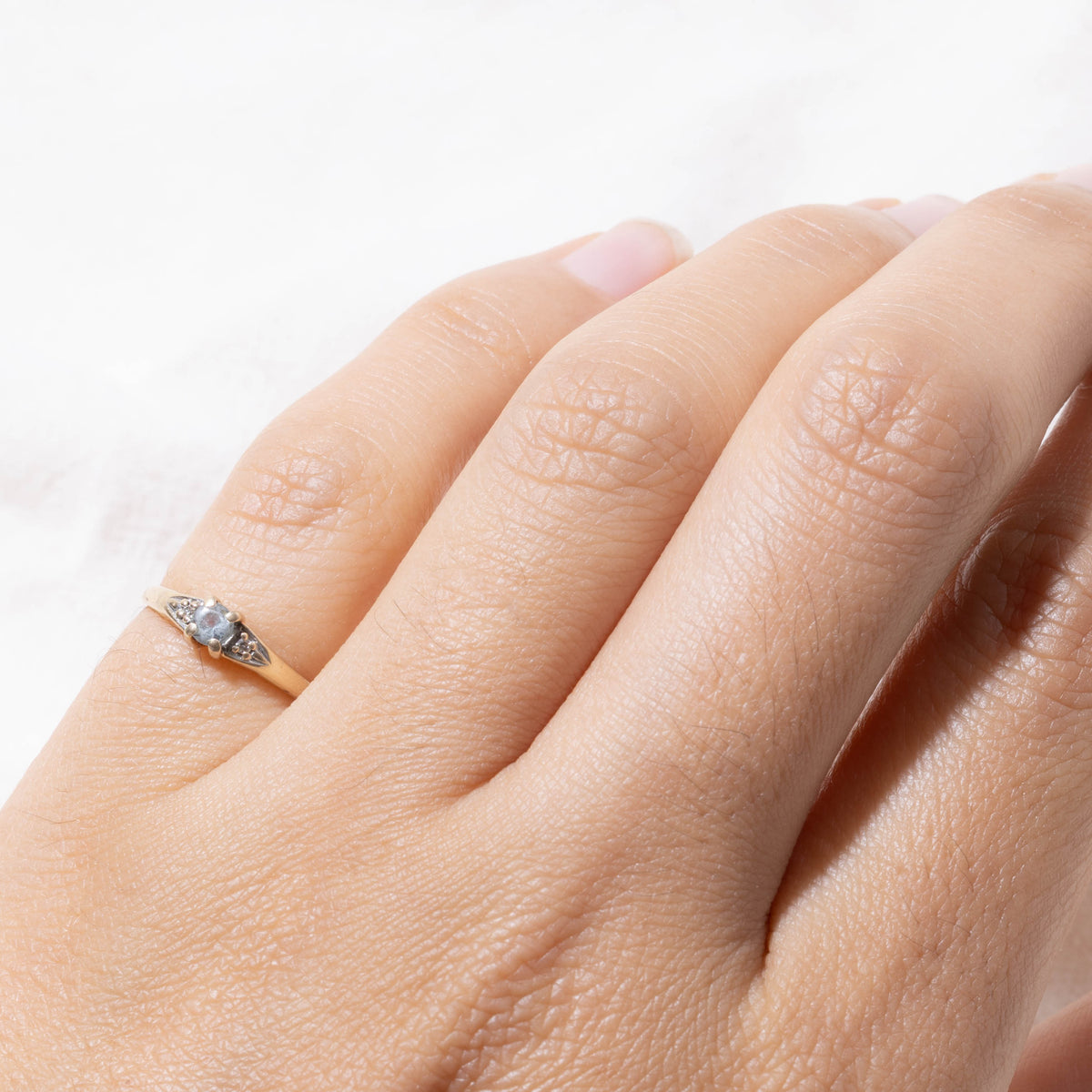 10k Round Cut Aquamarine & Diamond Accented Ring | SZ 3
