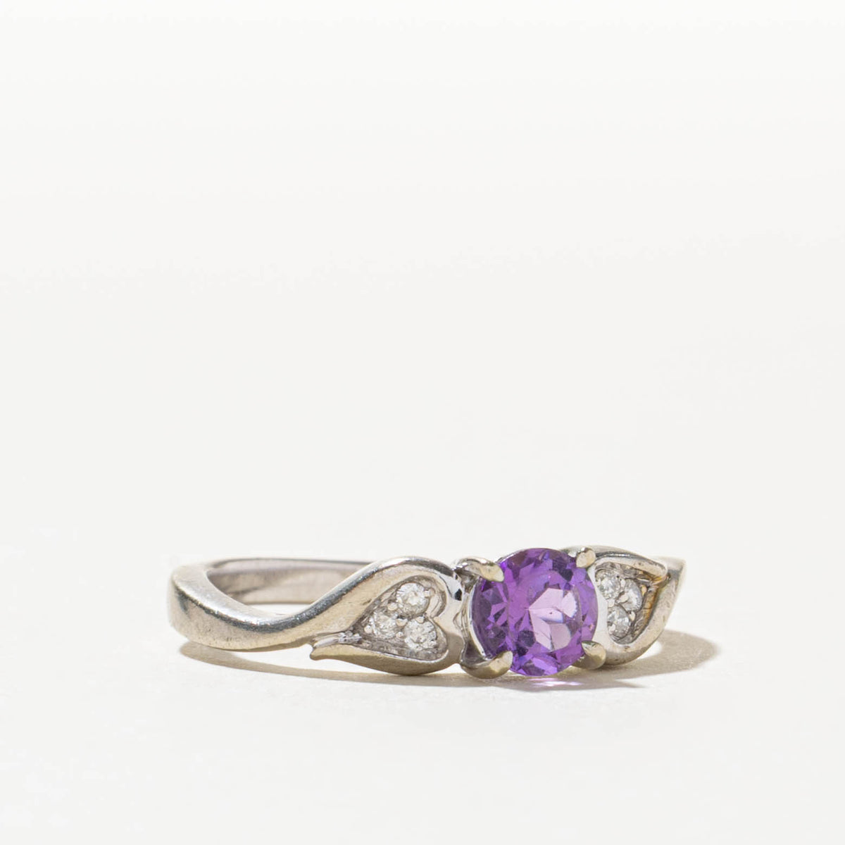 10k Amethyst & Diamond Heart Accented Ring | SZ 6.25