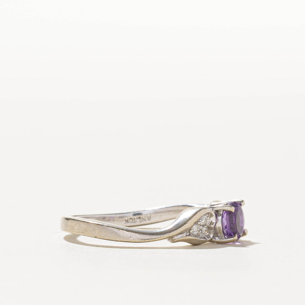 10k Amethyst & Diamond Heart Accented Ring | SZ 6.25