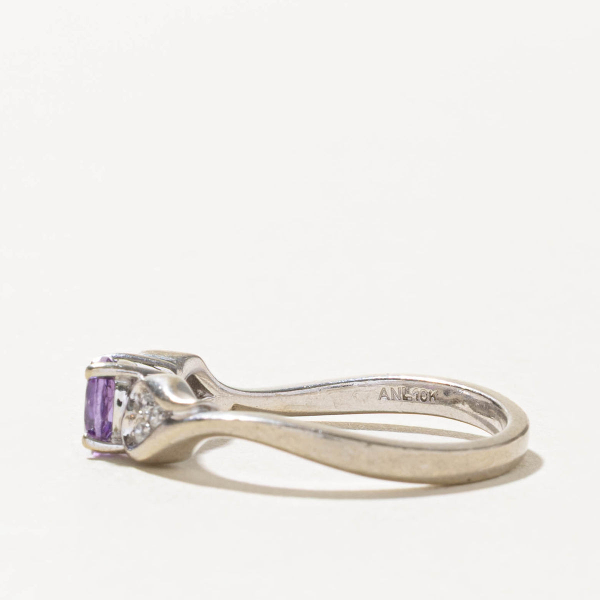 10k Amethyst & Diamond Heart Accented Ring | SZ 6.25