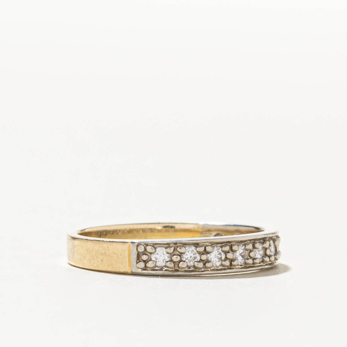 14k Semi Eternity Diamond Textured Band | 3.20mm | SZ 5.75