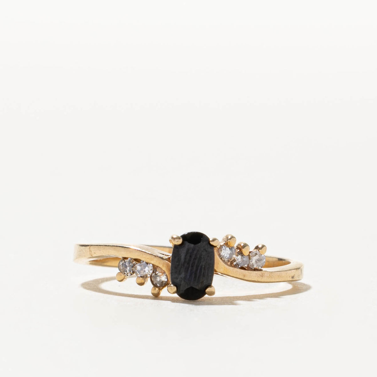 10k Oval Cut Sapphire & Diamond Bypass Ring | SZ 4.25