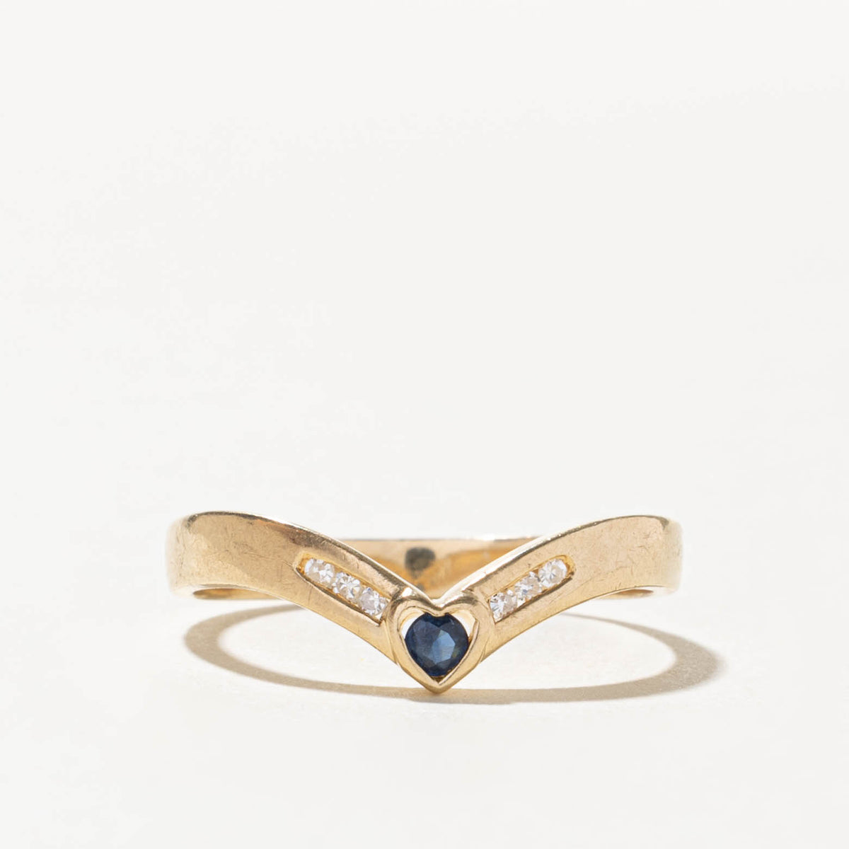 10k Channel Set Sapphire & Diamond Heart Chevron Ring | SZ 8