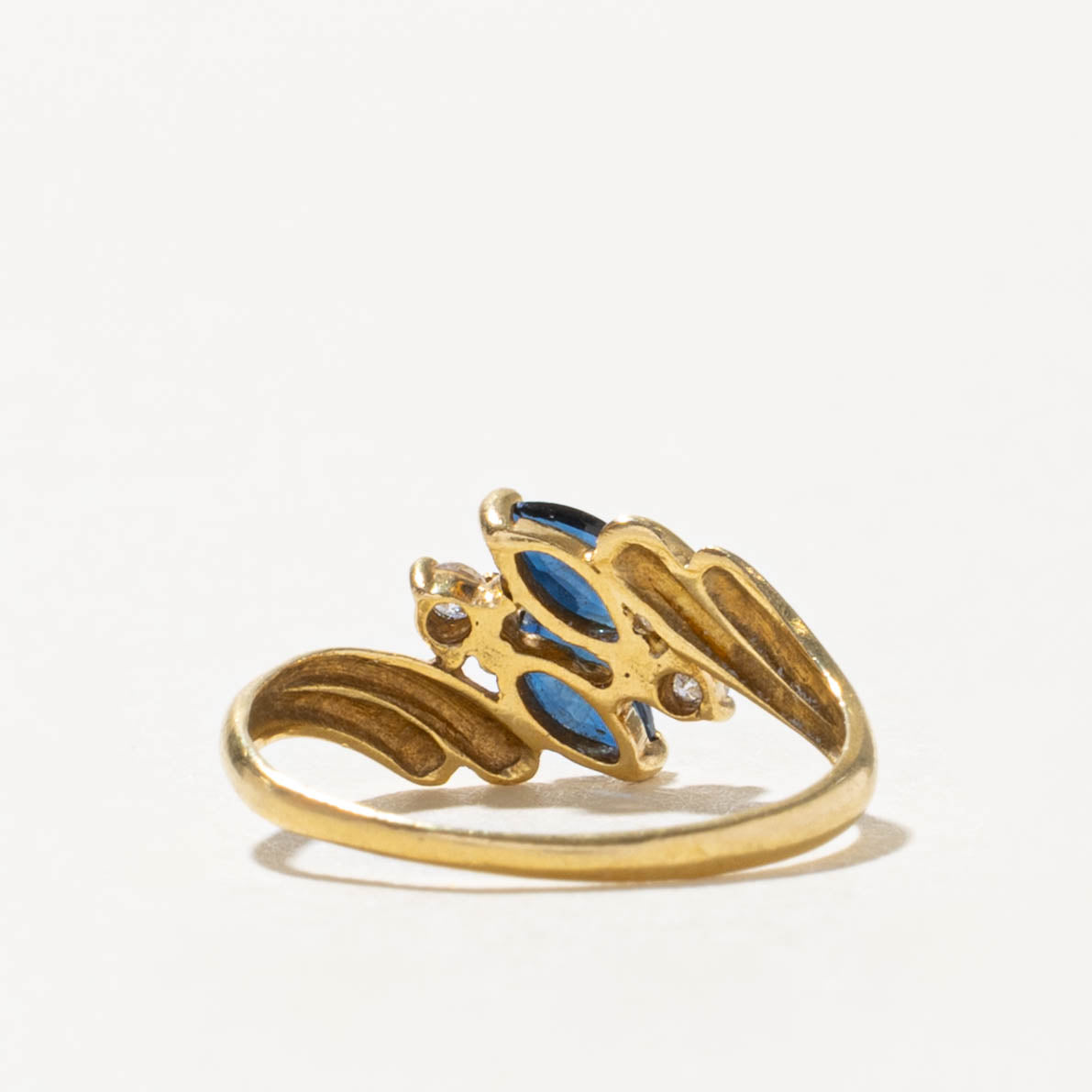18k Two Stone Sapphire & Diamond Accented Grooved Bypass Ring | SZ 2.25