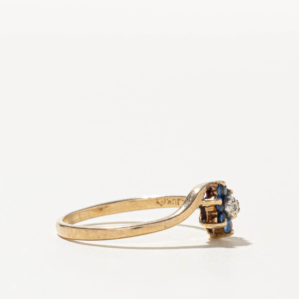 10k Sapphire & Diamond Floral Cluster Bypass Ring | SZ 8