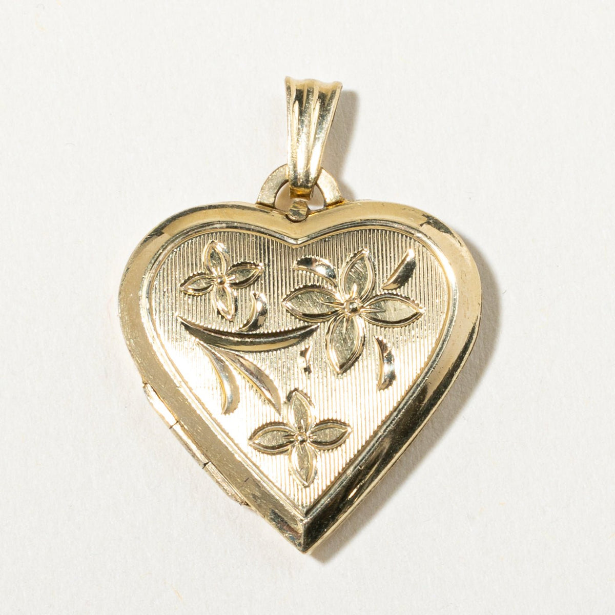 14k Yellow Gold Floral Engraved Heart Locket