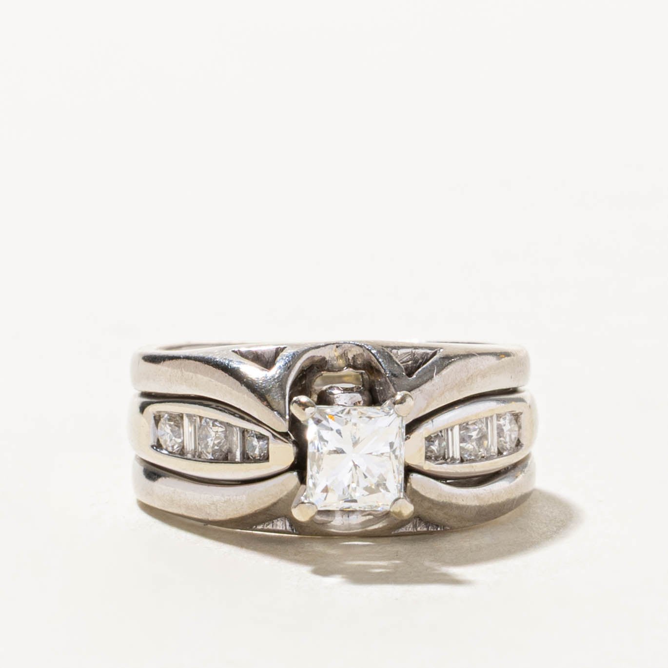 14k Princess Cut Diamond Grooved Chunky Ring | 0.68ct VVS2 F, 0.30ctw | SZ 5