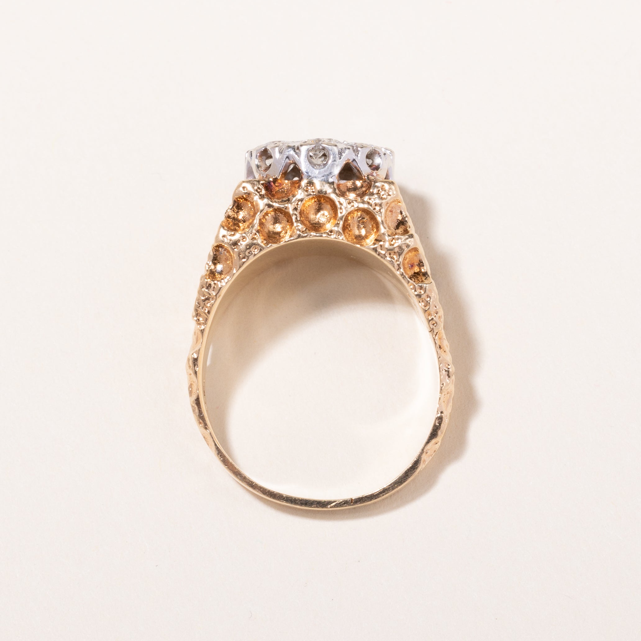 Bague cocktail en or jaune 14 carats et diamants | 0,84 ct | Taille 9,5 