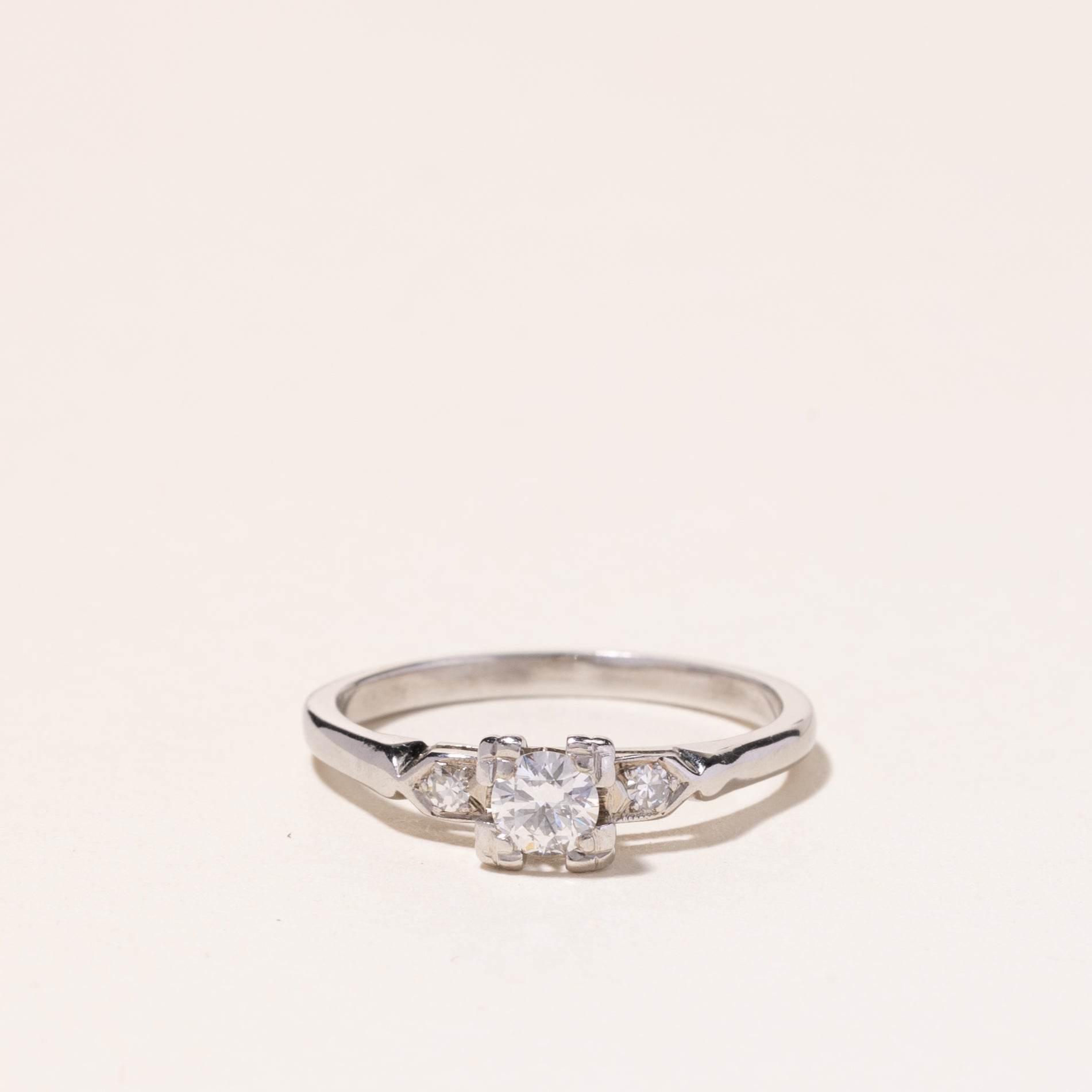 18k White Gold Diamond Ring | 0.32ctw | SZ 7.5