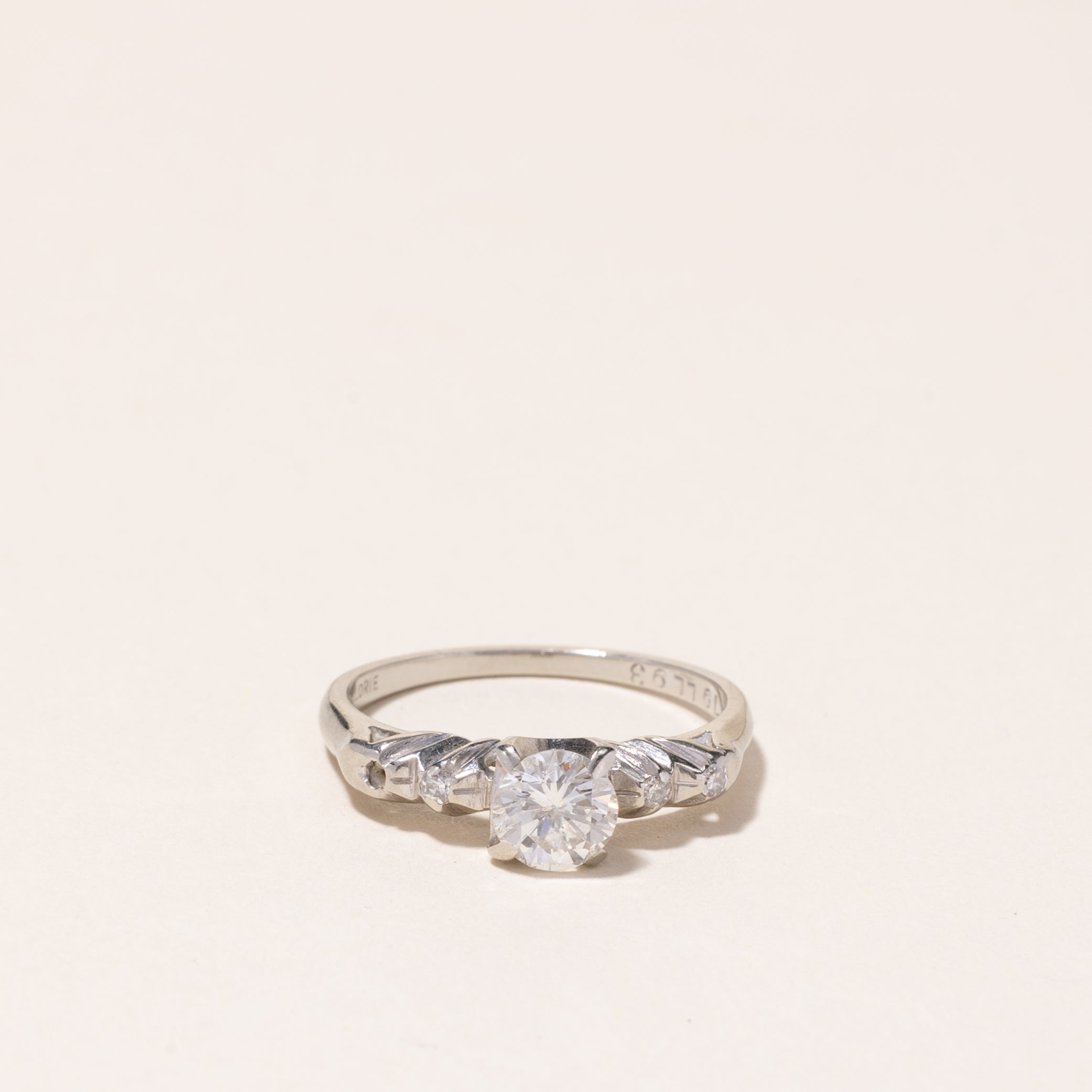 18k White Gold Diamond Engagement Ring | 0.60ctw | SZ 5.5
